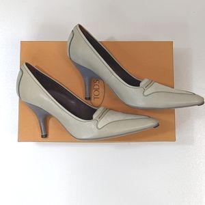 Vintage Tod's Cream/White Leather Pumps
